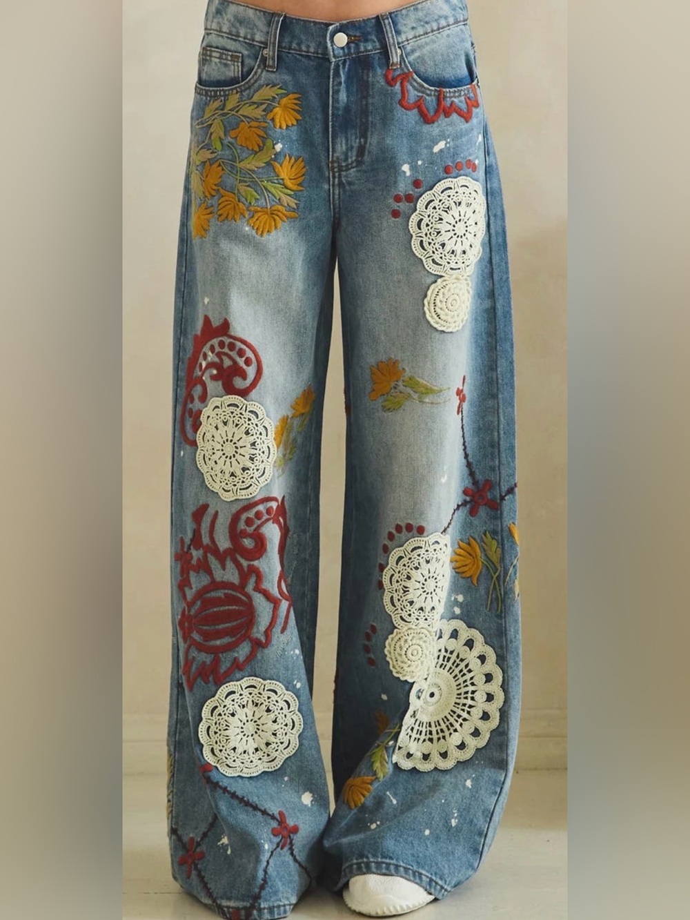 Oli & Hall embroidered denim jeans/Wide-Leg Blue with Floral Appliqué NWOT